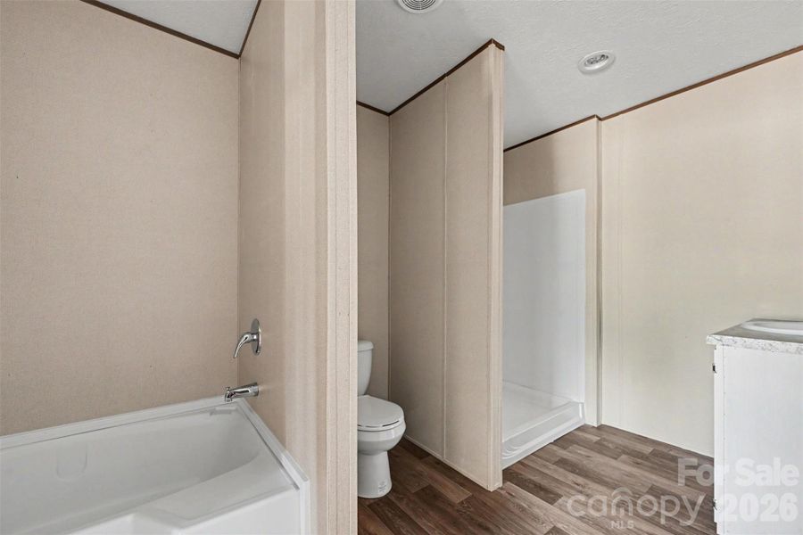 Image 16 of a home in .