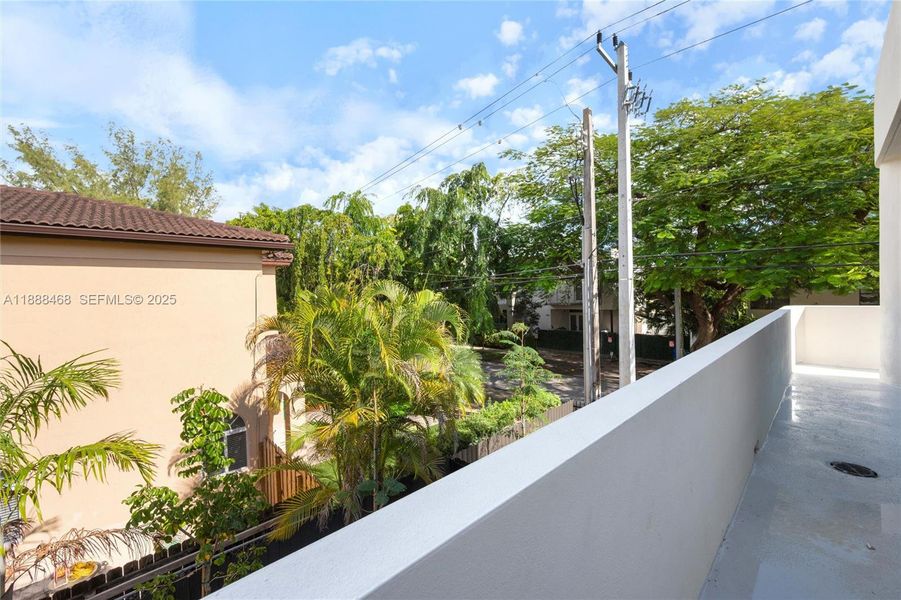 Exterior details and patio area of a home in , Miami (Image 1).