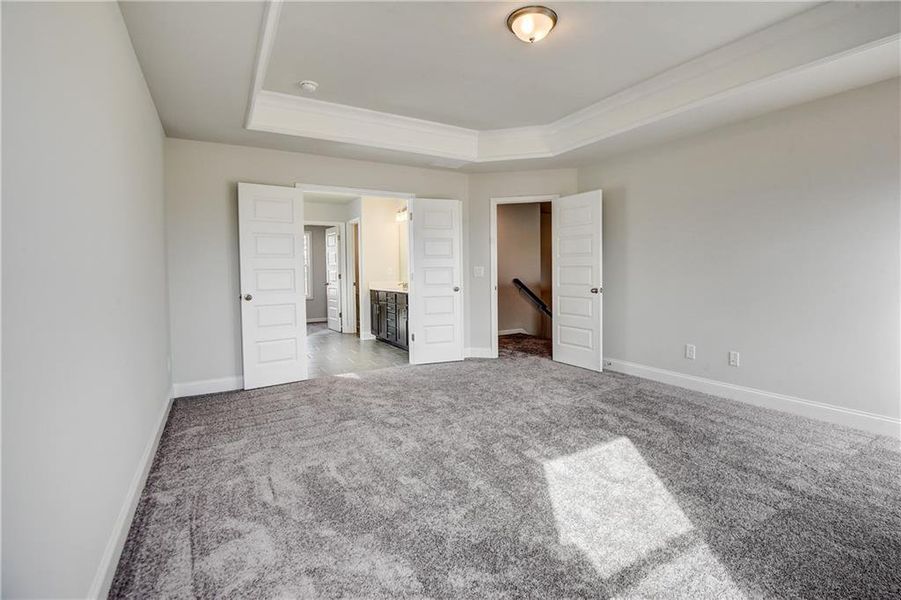 Spacious, unfurnished interior of a new home in Summerlin, Winder (Image 31). Spacious, unfurnished interior of a new home in Summerlin, Winder (Image 31).