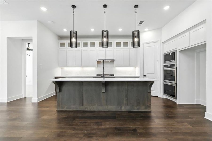 Furnished interior view inside a new home in Walsh: Artisan Series - 50' lots, Aledo (Image 10).