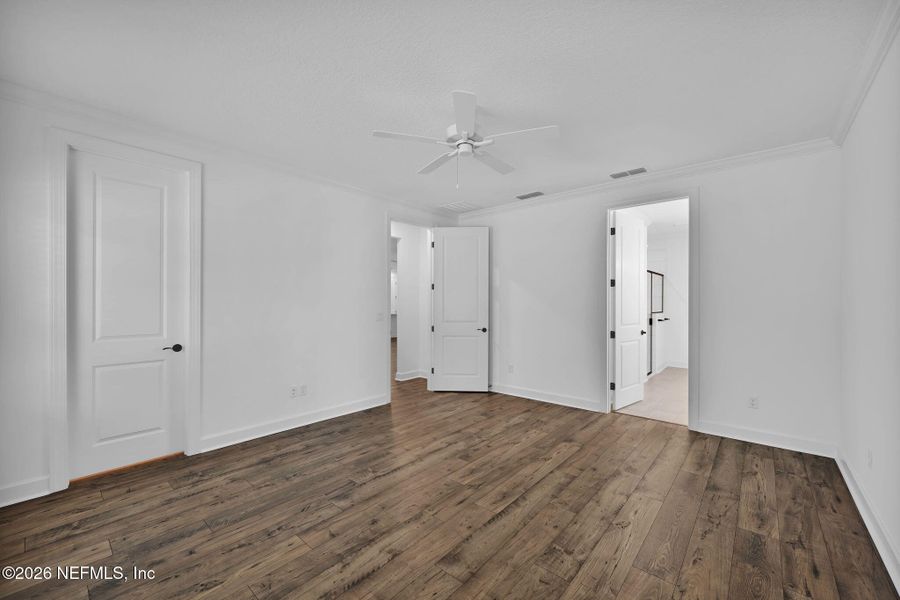 Spacious, unfurnished interior of a new home in Creighton Pointe, Fleming Island (Image 15).