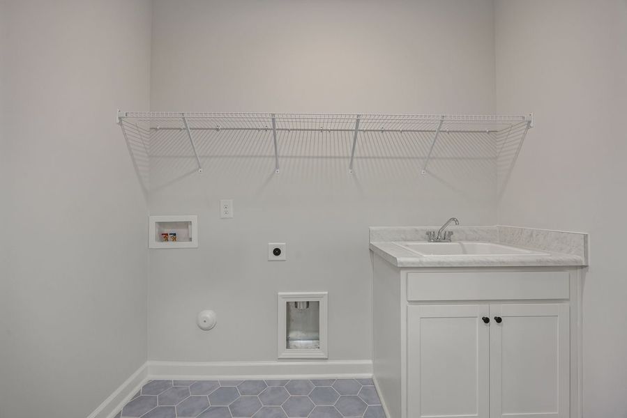Representative unfurnished interior of a home built from the The Birch II A by Davidson Homes LLC in Montrose, Aberdeen (Image 24).