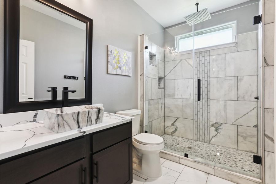 Furnished interior view inside a new home in , Cedar Creek (Image 13).