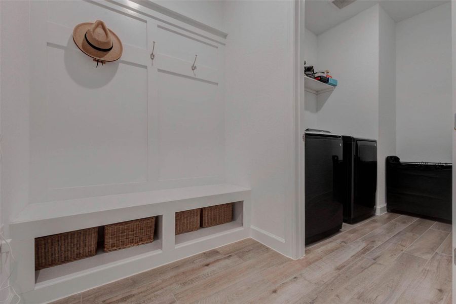 Spacious, unfurnished interior of a new home in Katy Court, Katy (Image 21).