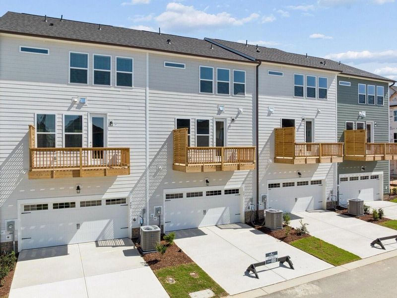 Image 14 of a home in Forestville Yard Townhomes.
