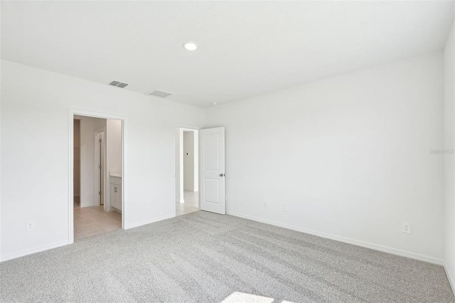 Spacious, unfurnished interior of a new home in Salt Meadows - Classic Series, Parrish (Image 21). Spacious, unfurnished interior of a new home in Salt Meadows - Classic Series, Parrish (Image 21).