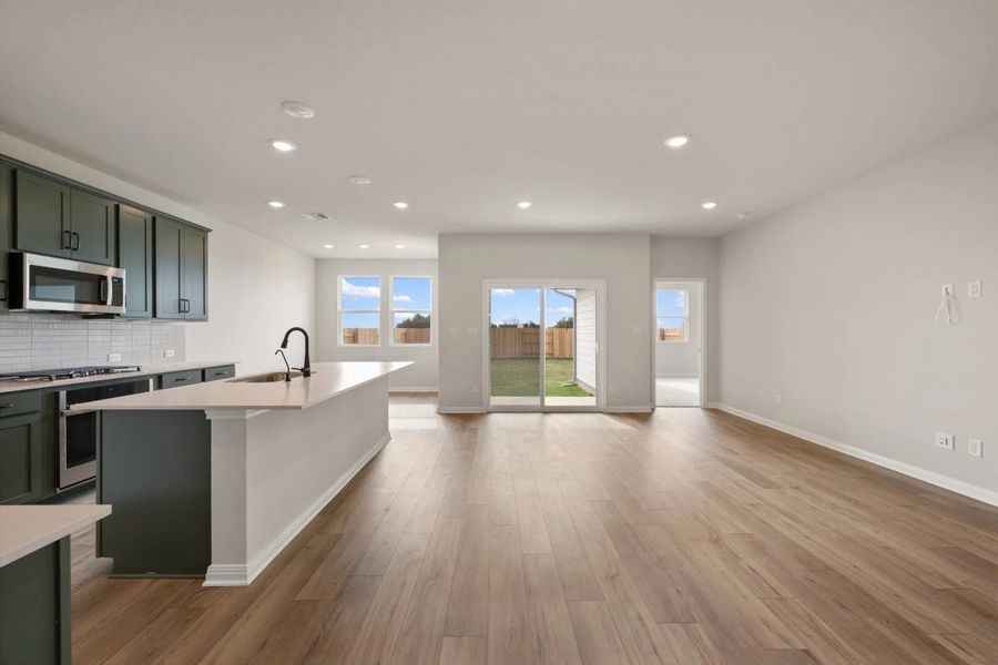 Furnished interior view inside a new home in Berry Creek Highlands, Georgetown (Image 6).