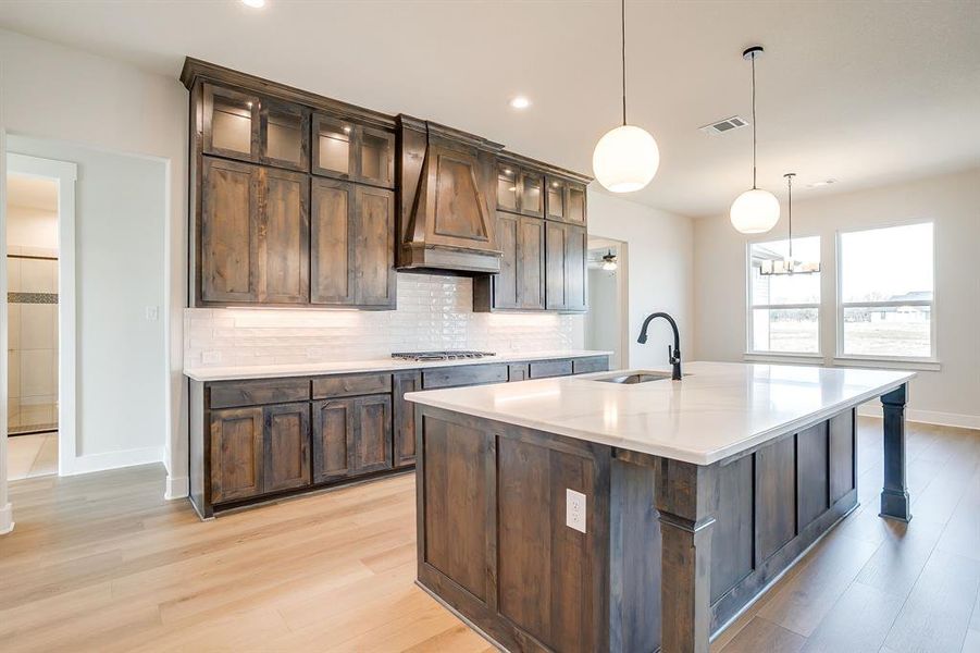 Furnished interior view inside a new home in , Waxahachie (Image 14). Furnished interior view inside a new home in , Waxahachie (Image 14).