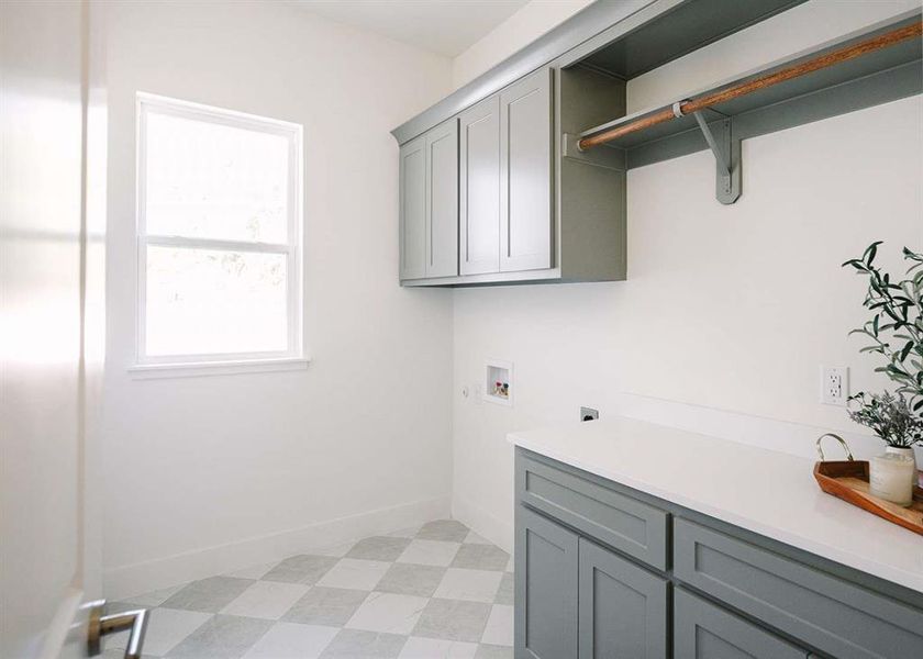 Furnished interior view inside a new home in , Weatherford (Image 9).