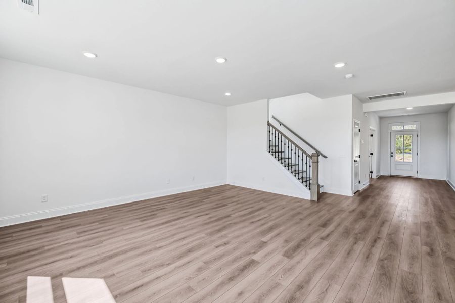 Spacious, unfurnished interior of a new home in Willow Landing, Mount Juliet (Image 31).