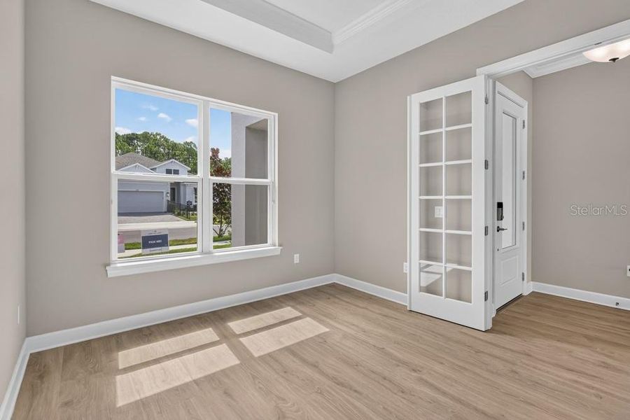 Spacious, unfurnished interior of a new home in Center Lake Ranch Community Group Page, St. Cloud (Image 32).