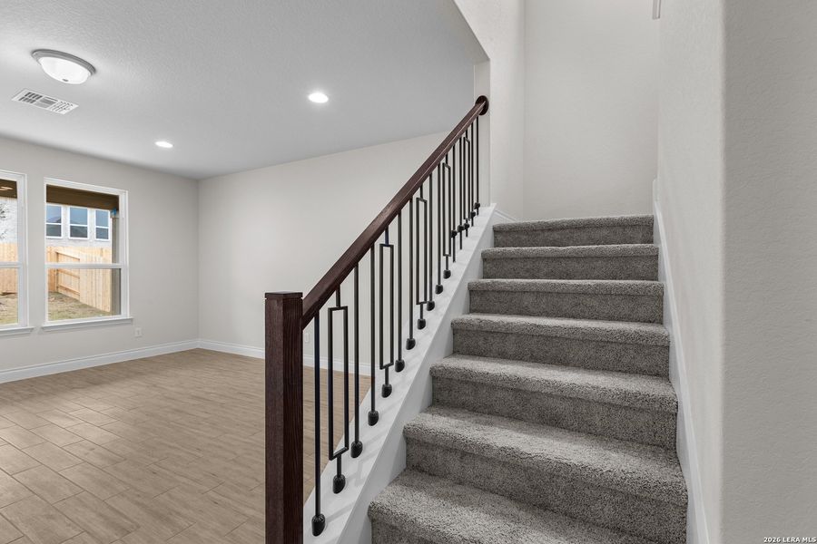Spacious, unfurnished interior of a new home in Horizon Ridge, San Antonio (Image 18). Spacious, unfurnished interior of a new home in Horizon Ridge, San Antonio (Image 18).