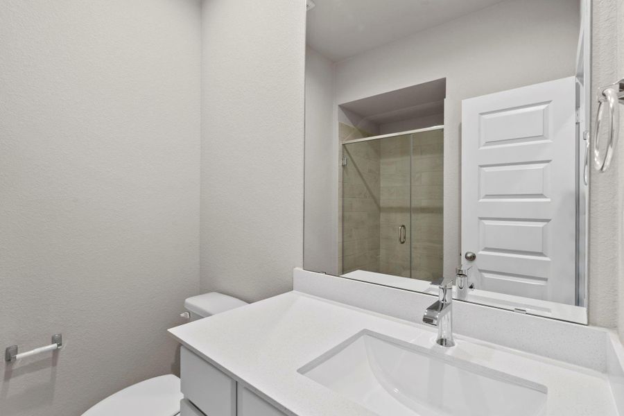 Furnished interior view inside a new home in Briarwood Crossing, Rosenberg (Image 13).