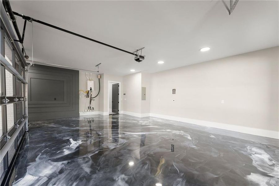 Spacious, unfurnished interior of a new home in , Hoschton (Image 94).