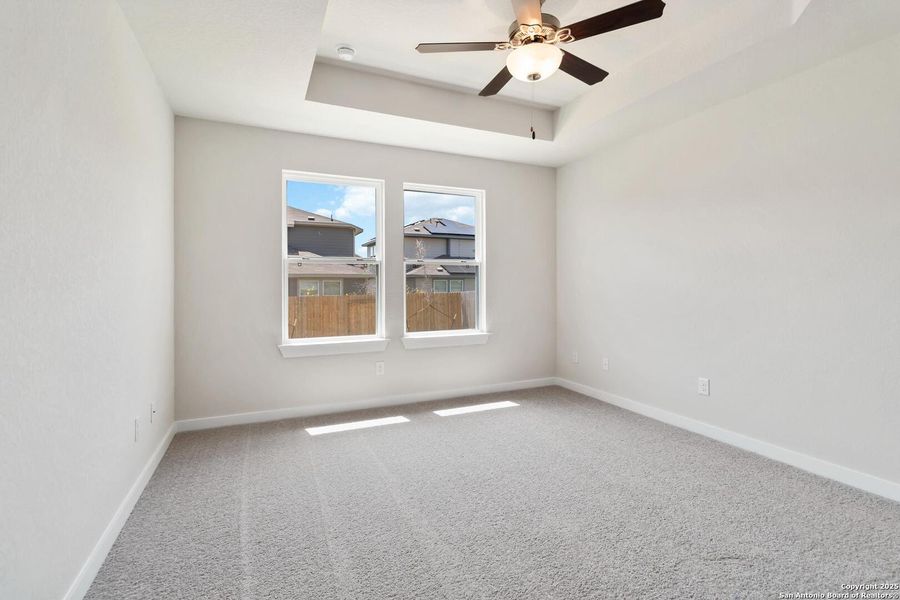Spacious, unfurnished interior of a new home in Willow Point, San Antonio (Image 13). Spacious, unfurnished interior of a new home in Willow Point, San Antonio (Image 13).