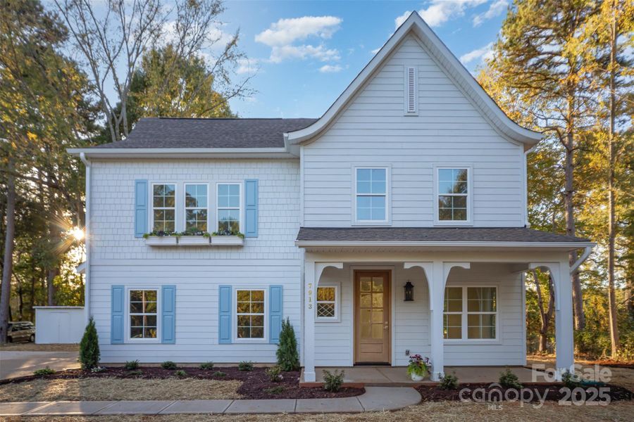 Exterior details and patio area of a home in , Mint Hill (Image 3).