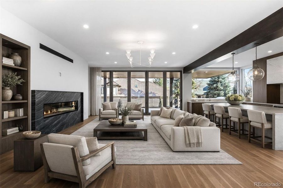 Community amenities in , Denver (Image 35).