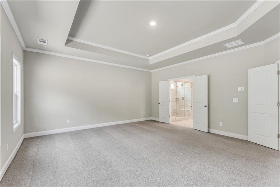 Spacious, unfurnished interior of a new home in Hidden Fields, Hoschton (Image 31).