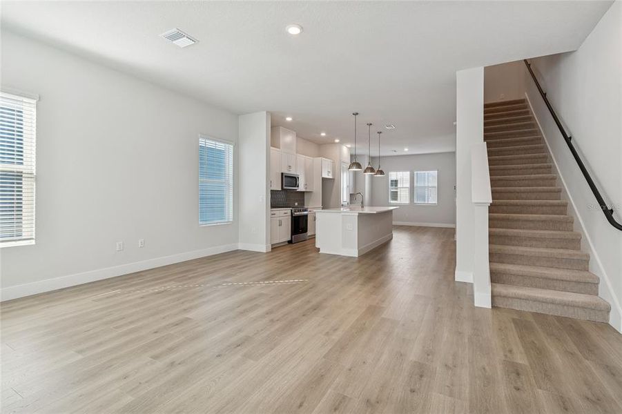 Spacious, unfurnished interior of a new home in Apex at Seminole Heights, Tampa (Image 34). Spacious, unfurnished interior of a new home in Apex at Seminole Heights, Tampa (Image 34).