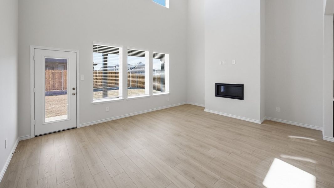 Spacious, unfurnished interior of a new home in Morning Ridge, Princeton (Image 5). Spacious, unfurnished interior of a new home in Morning Ridge, Princeton (Image 5).
