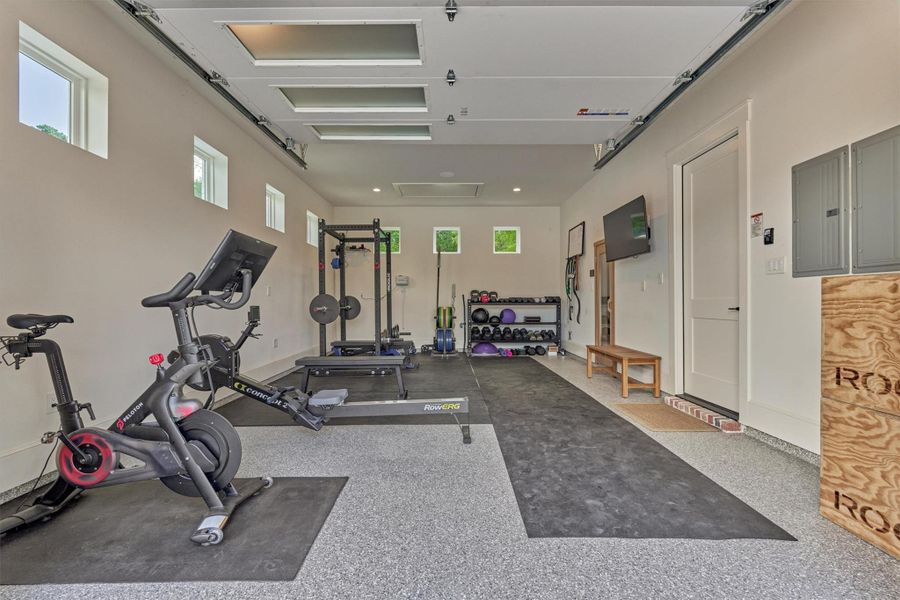 Community amenities in , Montgomery (Image 44).