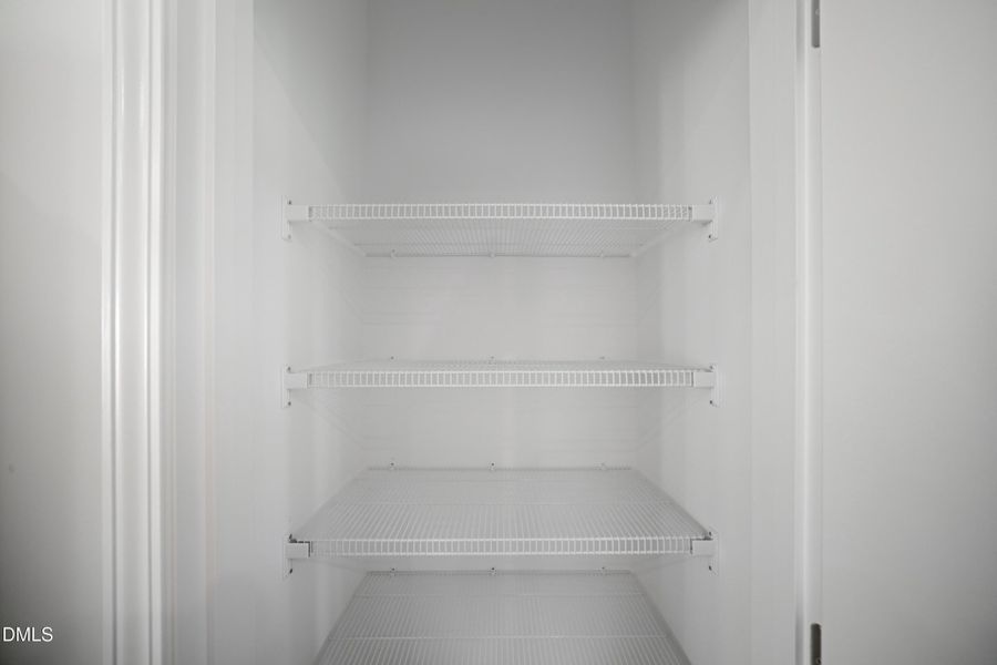 SUN_ElmGrove_Pic_Wyatt_Pantry_1of1