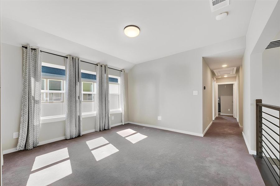 Spacious, unfurnished interior of a new home in Harvest Green, Richmond (Image 24). Spacious, unfurnished interior of a new home in Harvest Green, Richmond (Image 24).