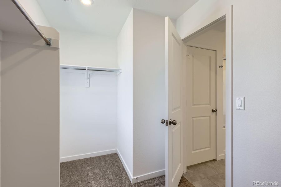 Image 14 of a home in Parterre: The Skyline Collection.