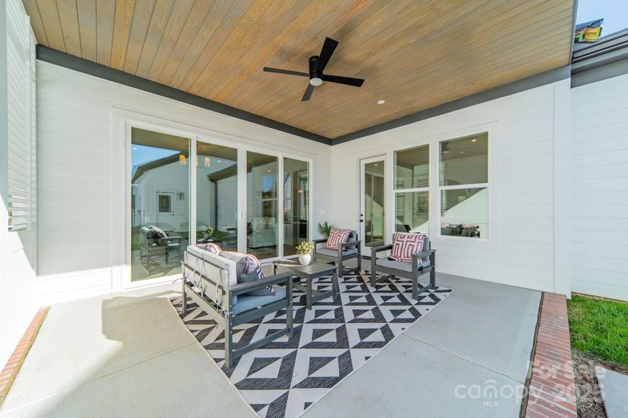 Image 37 of a home in . Image 37 of a home in .