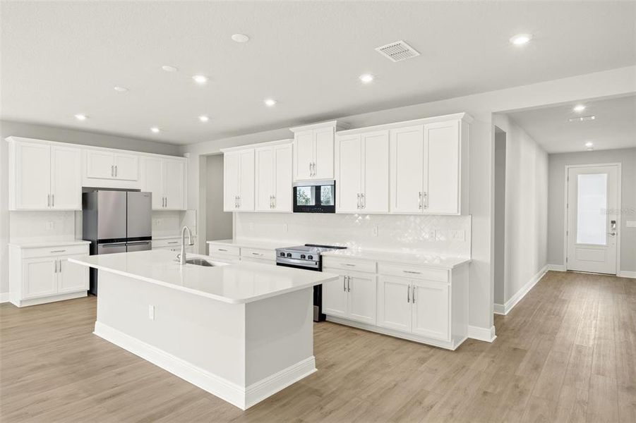 Spacious, unfurnished interior of a new home in Brightmore at Wellen Park, Venice (Image 26).