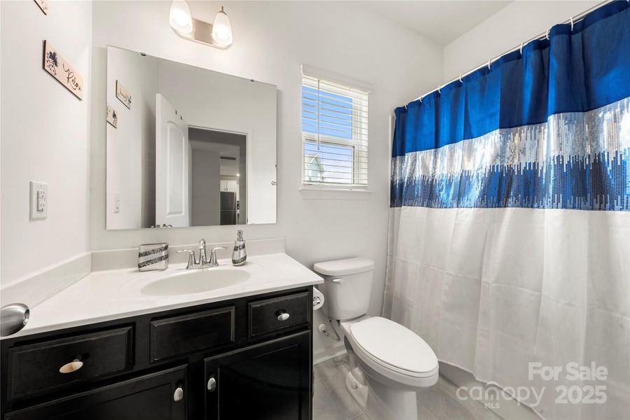 Furnished interior view inside a new home in , Lancaster (Image 10).