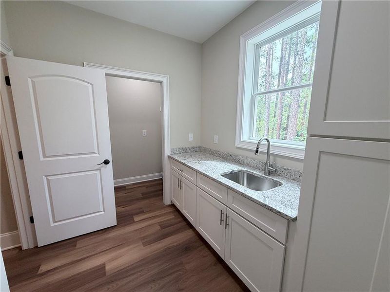 Furnished interior view inside a new home in , Mansfield (Image 18).