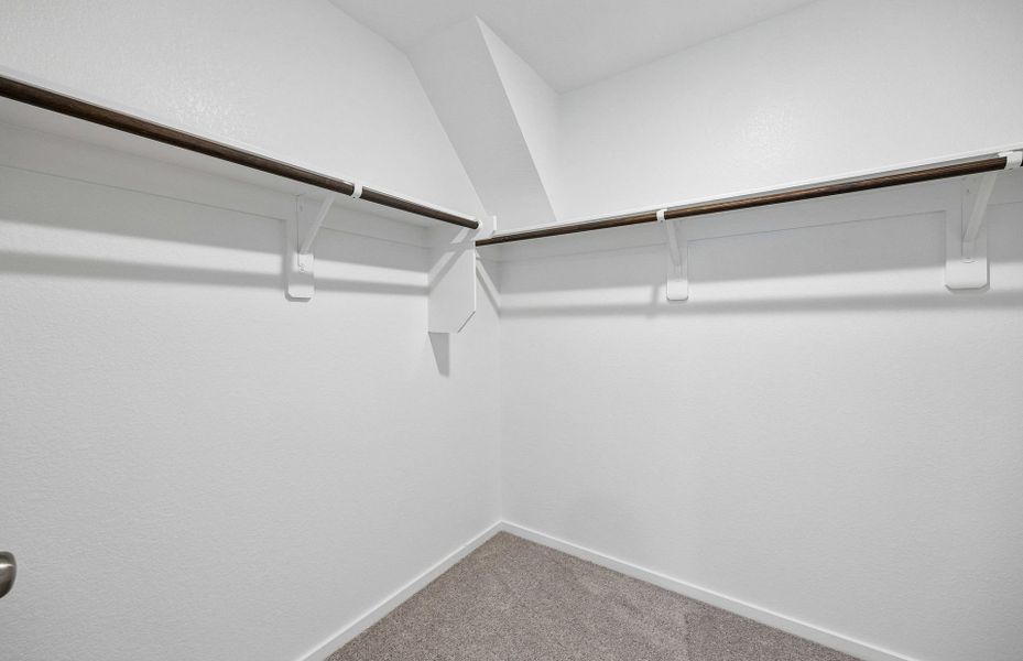 Spacious, unfurnished interior of a new home in Montgomery Bend, Montgomery (Image 31).