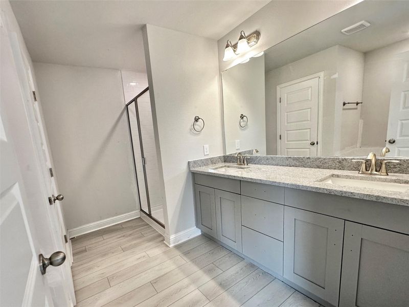 Image 13 of a home in Cobblestone.