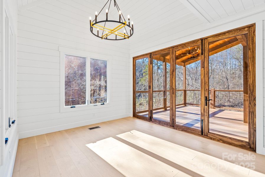 Image 40 of a home in .