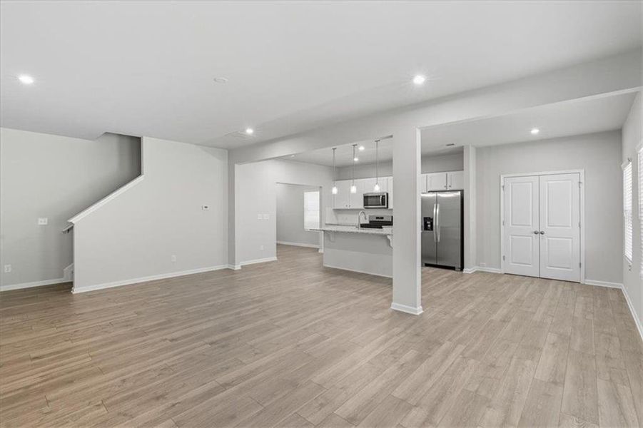 Spacious, unfurnished interior of a new home in Park Center Pointe, Austell (Image 16).