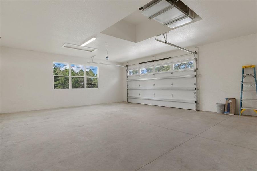 Spacious, unfurnished interior of a new home in , Beverly Hills (Image 51). Spacious, unfurnished interior of a new home in , Beverly Hills (Image 51).