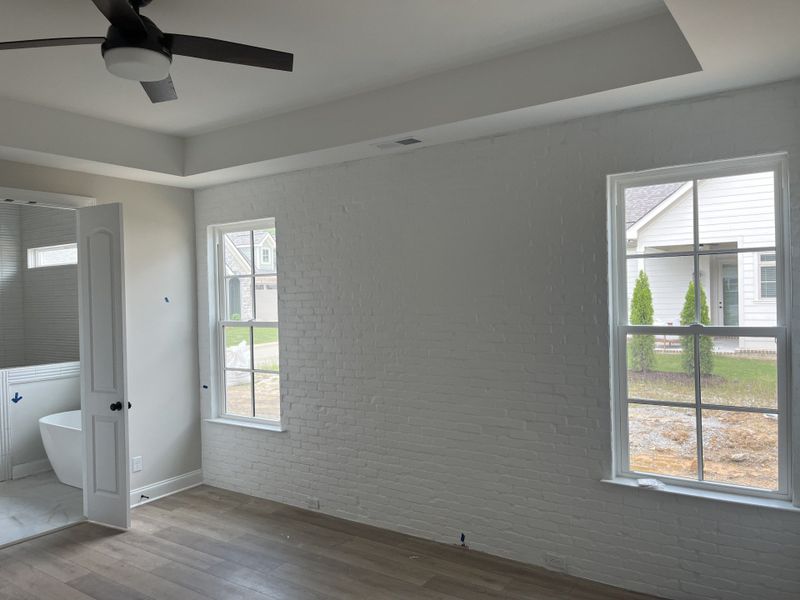 Spacious, unfurnished interior of a new home in Heritage Walk, Chattanooga (Image 12).