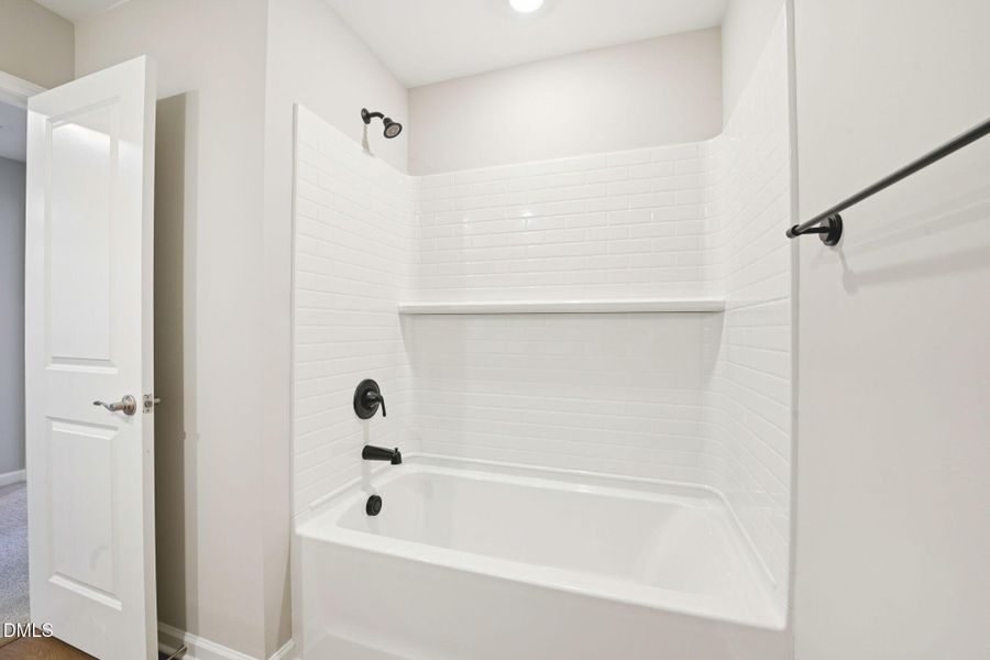 38-web-or-mls-Raleigh - Watkins Glen- 40