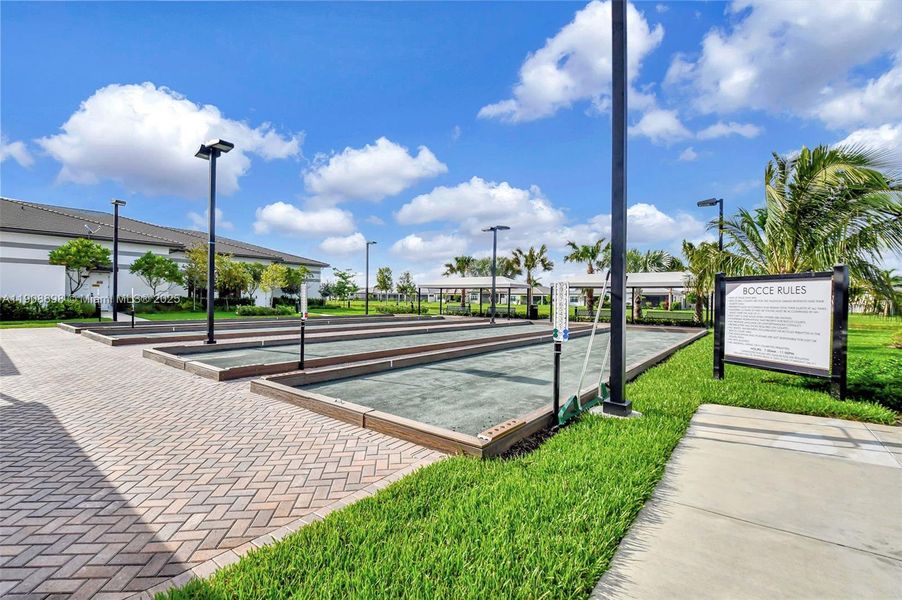 Community amenities in , Boynton Beach (Image 73).