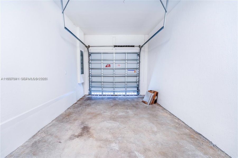 Image 20 of a home in .