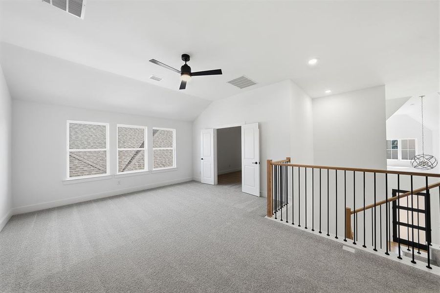 Spacious, unfurnished interior of a new home in Brookhollow West, Prosper (Image 32).