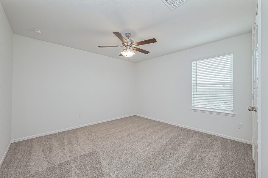 Spacious, unfurnished interior of a new home in Enclave at Willis, Willis (Image 32).