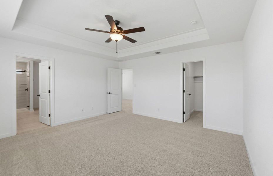 Spacious, unfurnished interior of a new home in Santa Rita Ranch, Liberty Hill (Image 22).