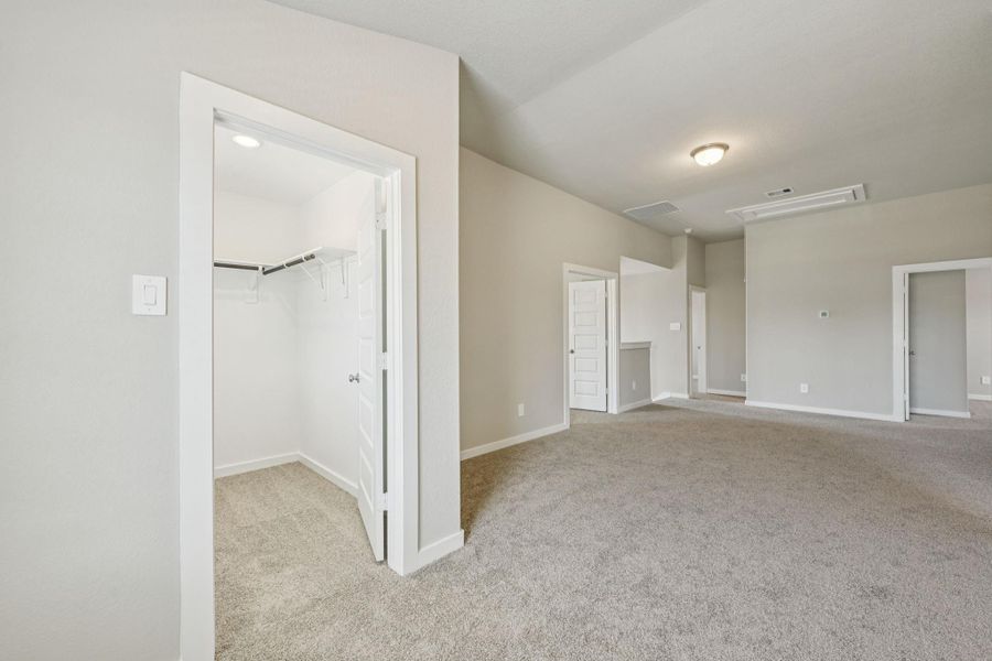 Photo is not of the actual home but is an inspirational photo of builder’s model home and may depict options, furnishings, and/or decorator features that are not included. Photo is not of the actual home but is an inspirational photo of builder’s model home and may depict options, furnishings, and/or decorator features that are not included.