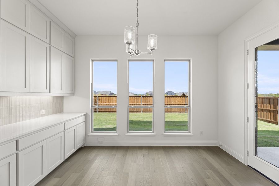 Spacious, unfurnished interior of a new home in Nelson Lake Estates, Rockwall (Image 22).