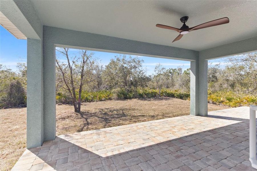 Exterior details and patio area of a home in , Port Charlotte (Image 18).