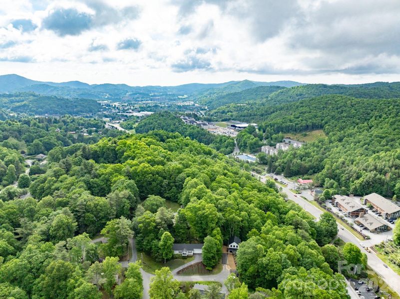 Natural landscape and outdoor views near in Boone (Image 35). Natural landscape and outdoor views near in Boone (Image 35).