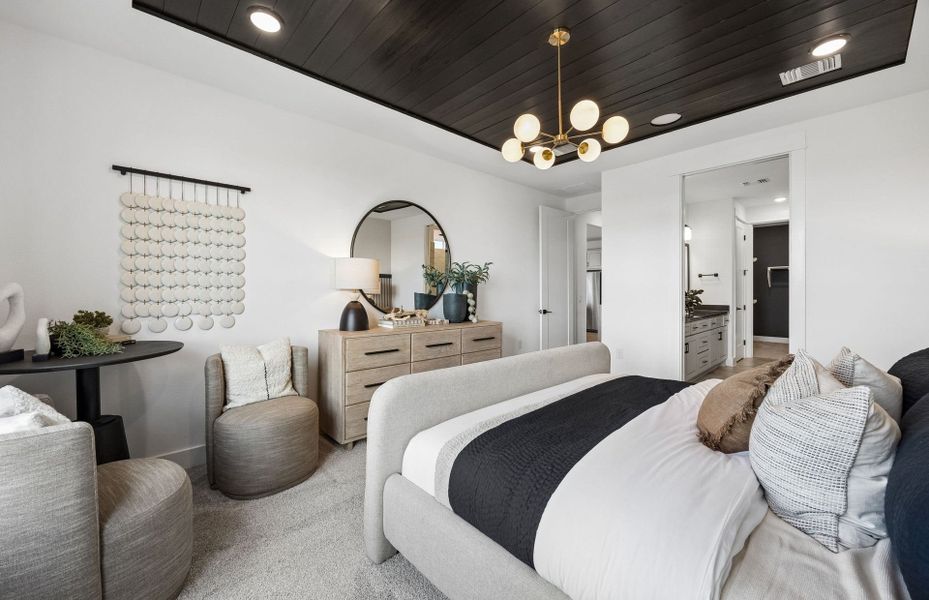 Representative furnished interior of a home built from the Palmary by Del Webb in Del Webb Sugar Land at Ryehill, Rosenberg (Image 7).
