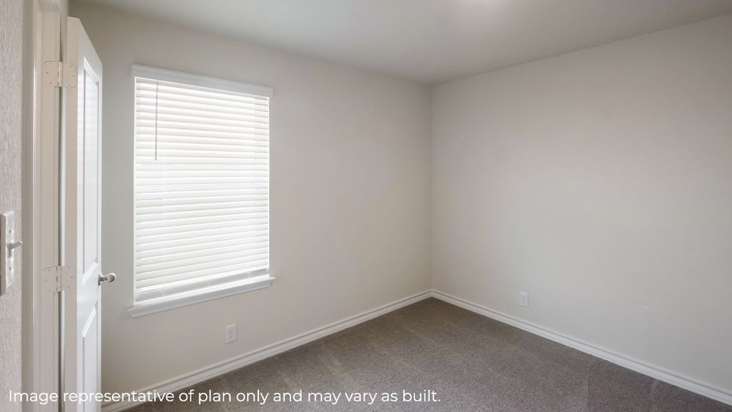 Spacious, unfurnished interior of a new home in Brookstone Creek, San Antonio (Image 21).